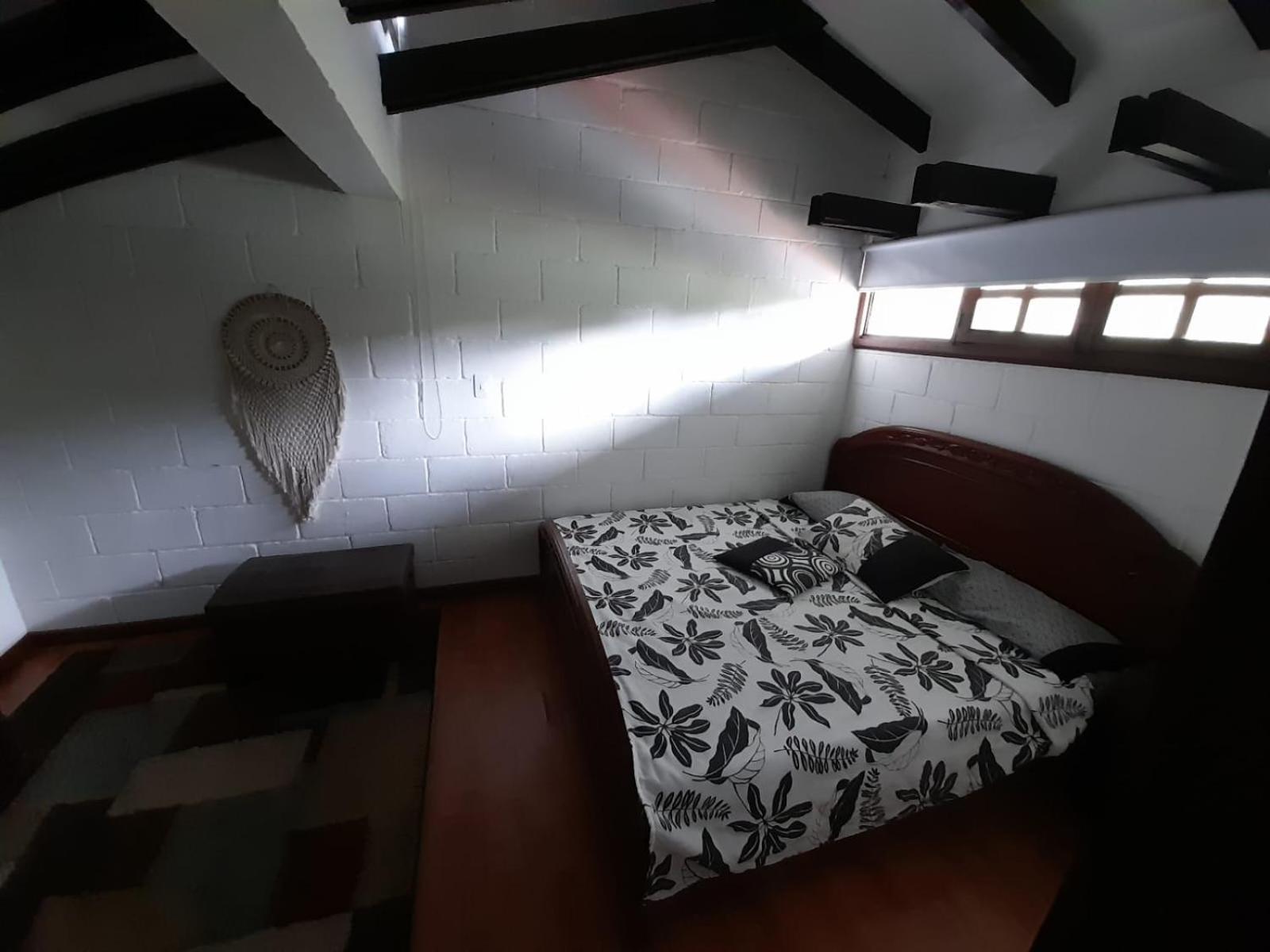 Hotel Maca Lago Калима Екстериор снимка