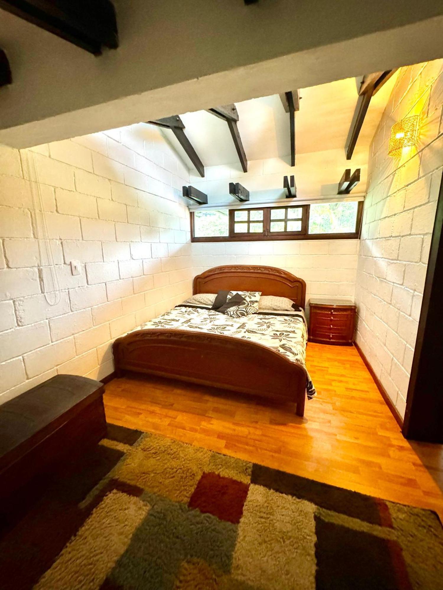 Hotel Maca Lago Калима Екстериор снимка